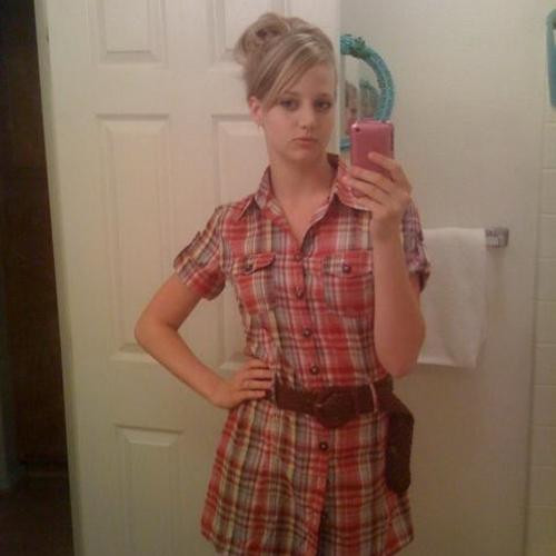 Je suis une escorte etudiante d'Evere